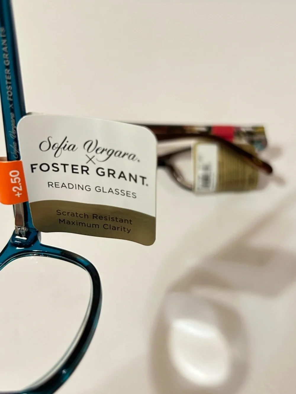 Sofia Vergara Foster Grant Reading Glasses +2.50 Womens Blue Frame New Case
